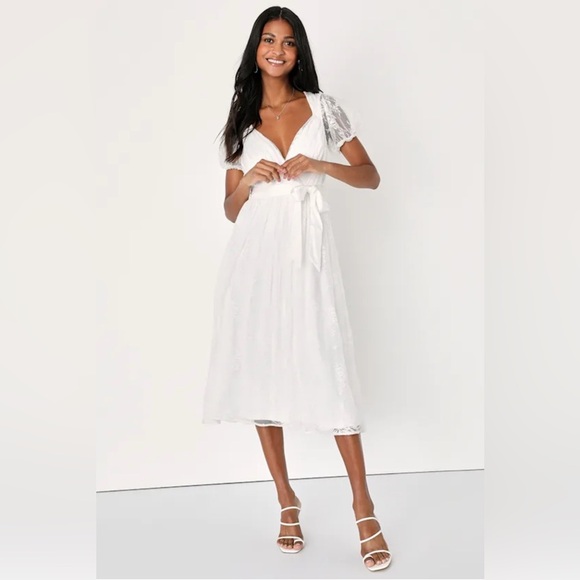 Lulus XSMALL Romantic Prose White Lace Puff Sleeve Midi Skater Dress - Picture 1 of 9